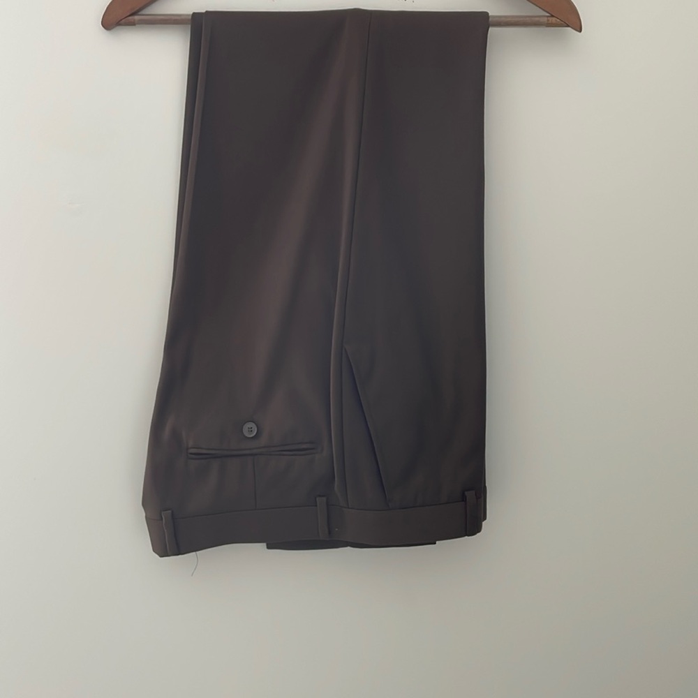 Combatant Gentlemen dress pants